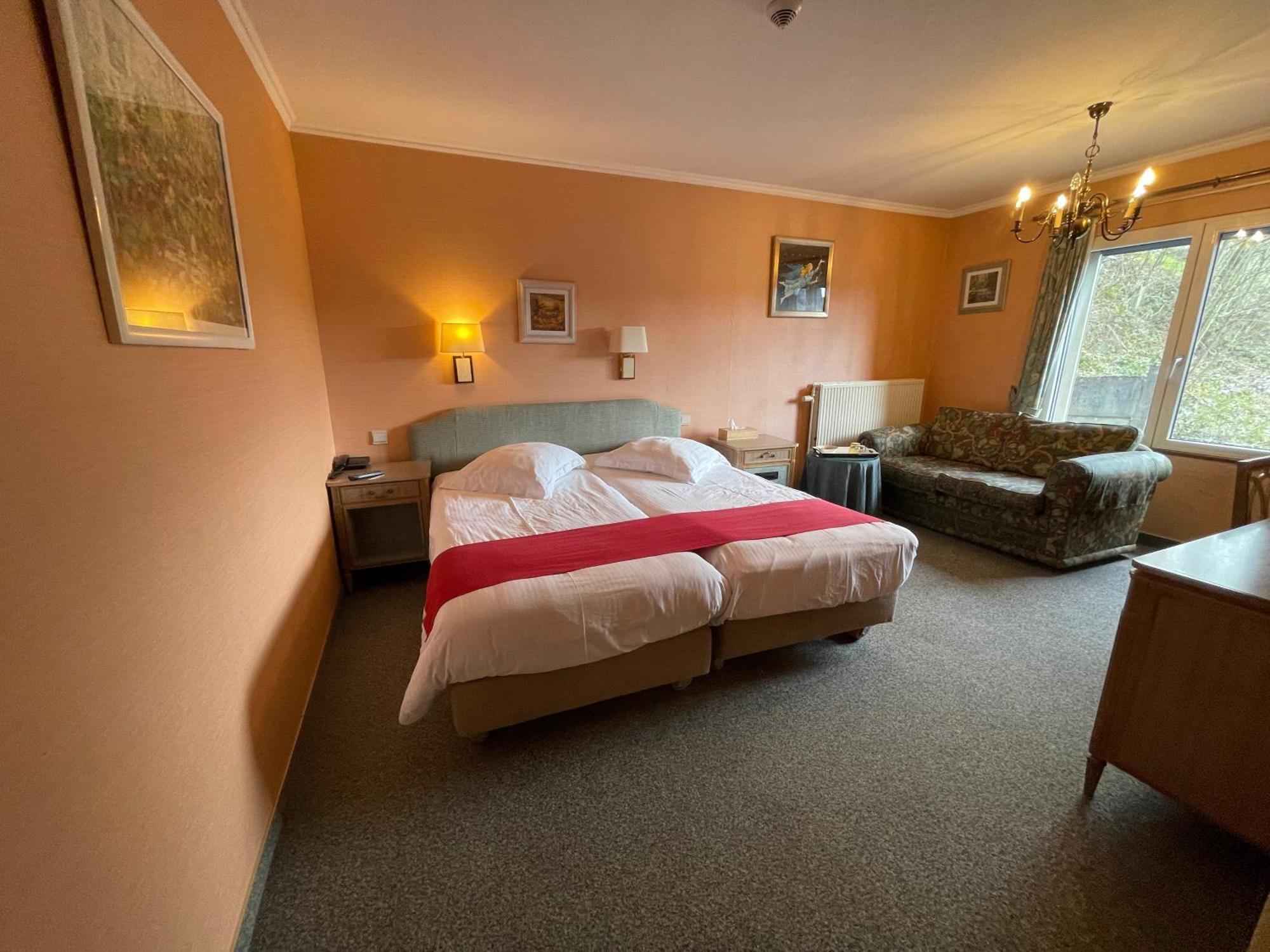 Le Cosy Hotel Bouillon Eksteriør bilde