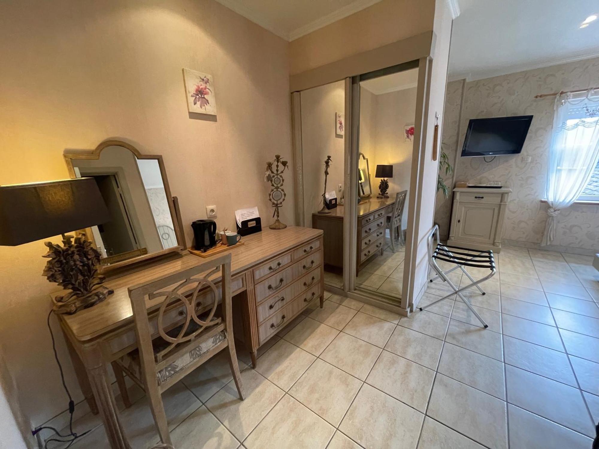 Le Cosy Hotel Bouillon Eksteriør bilde